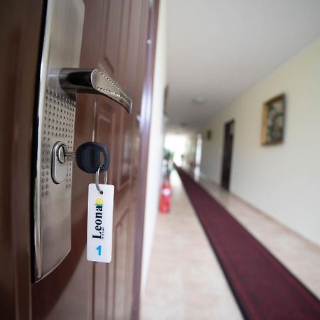 Prenociste Leona Lejlighedshotel Veliko Gradište Eksteriør billede
