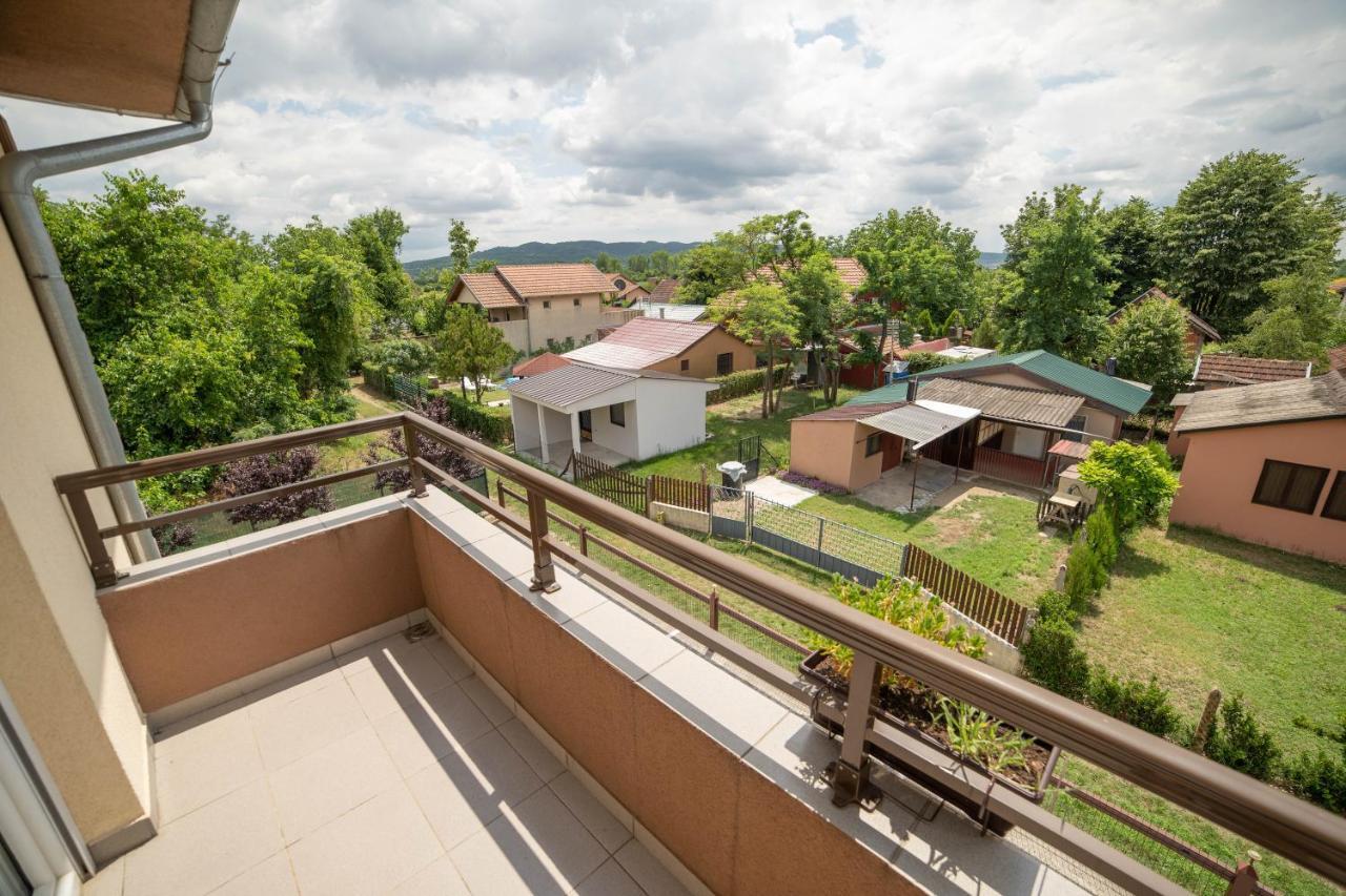 Prenociste Leona Lejlighedshotel Veliko Gradište Eksteriør billede
